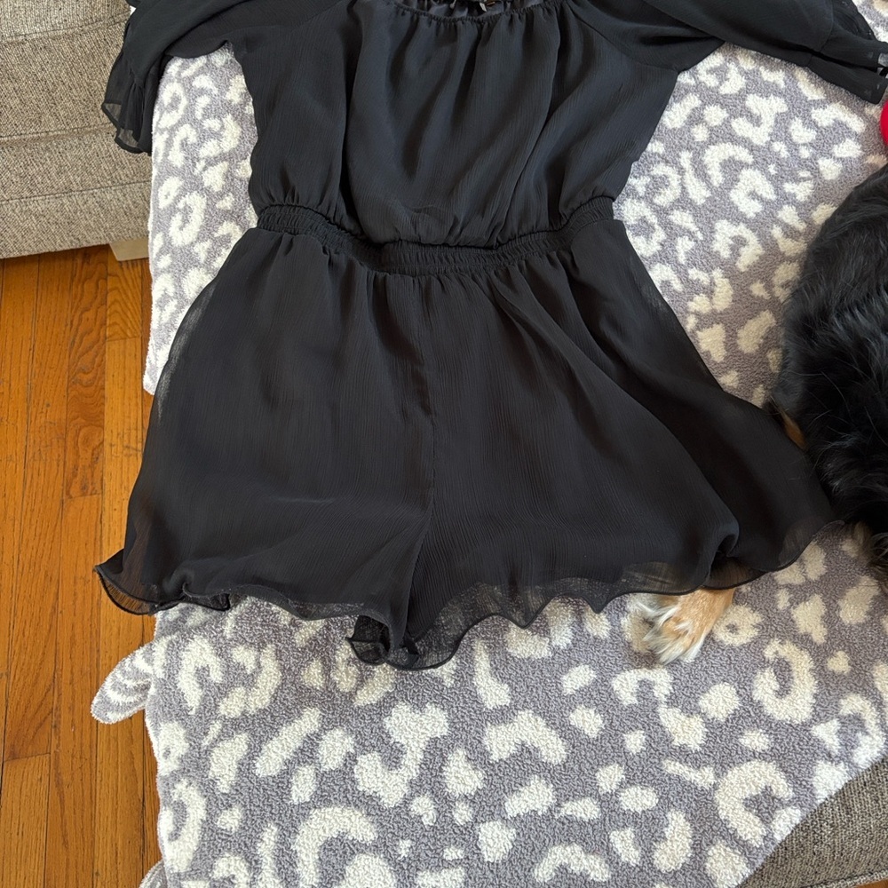 Endless Rose Black Ruffle Romper - Picture 5 of 6